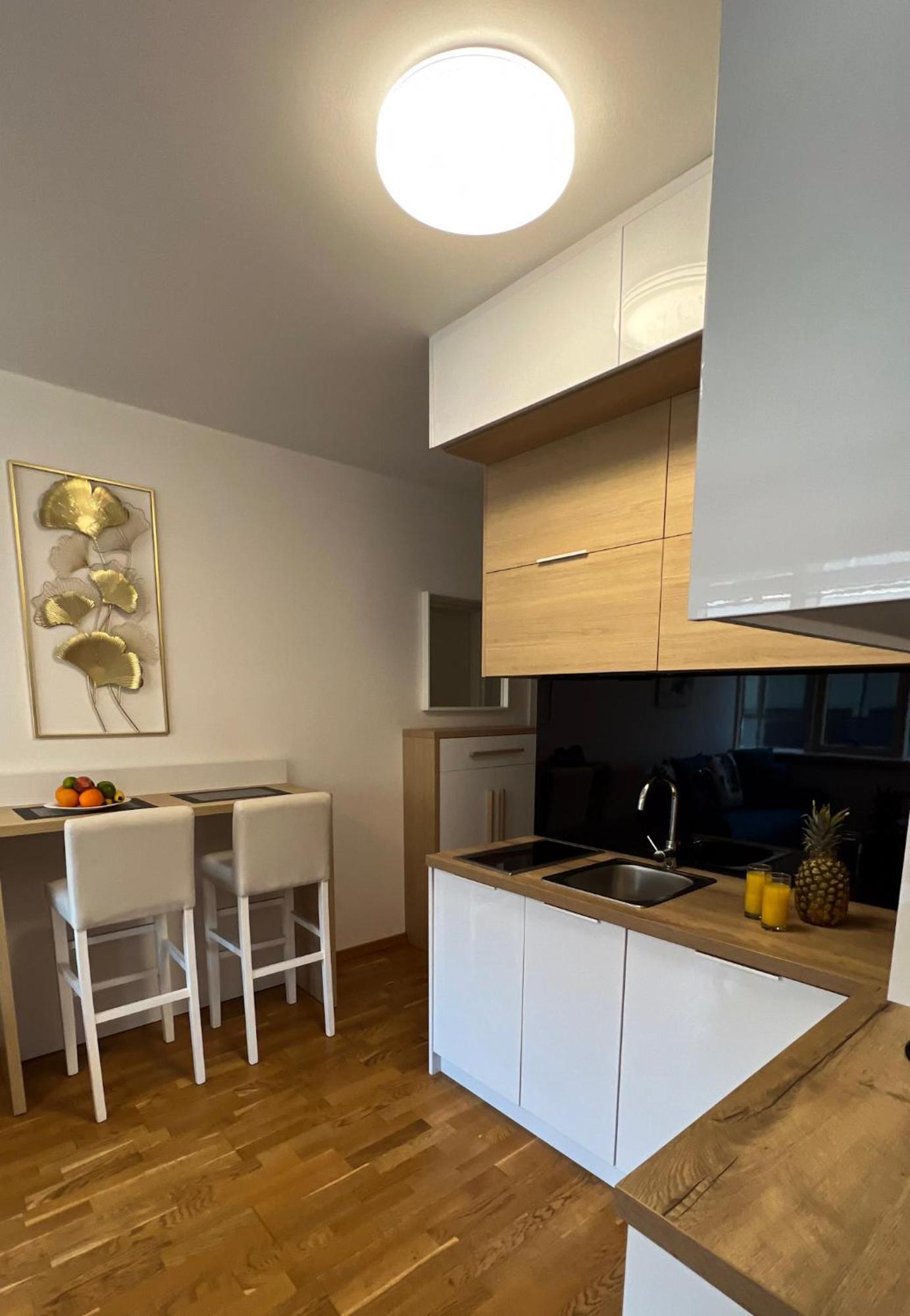 Four Views By The Sea Apartments Будва Екстериор снимка