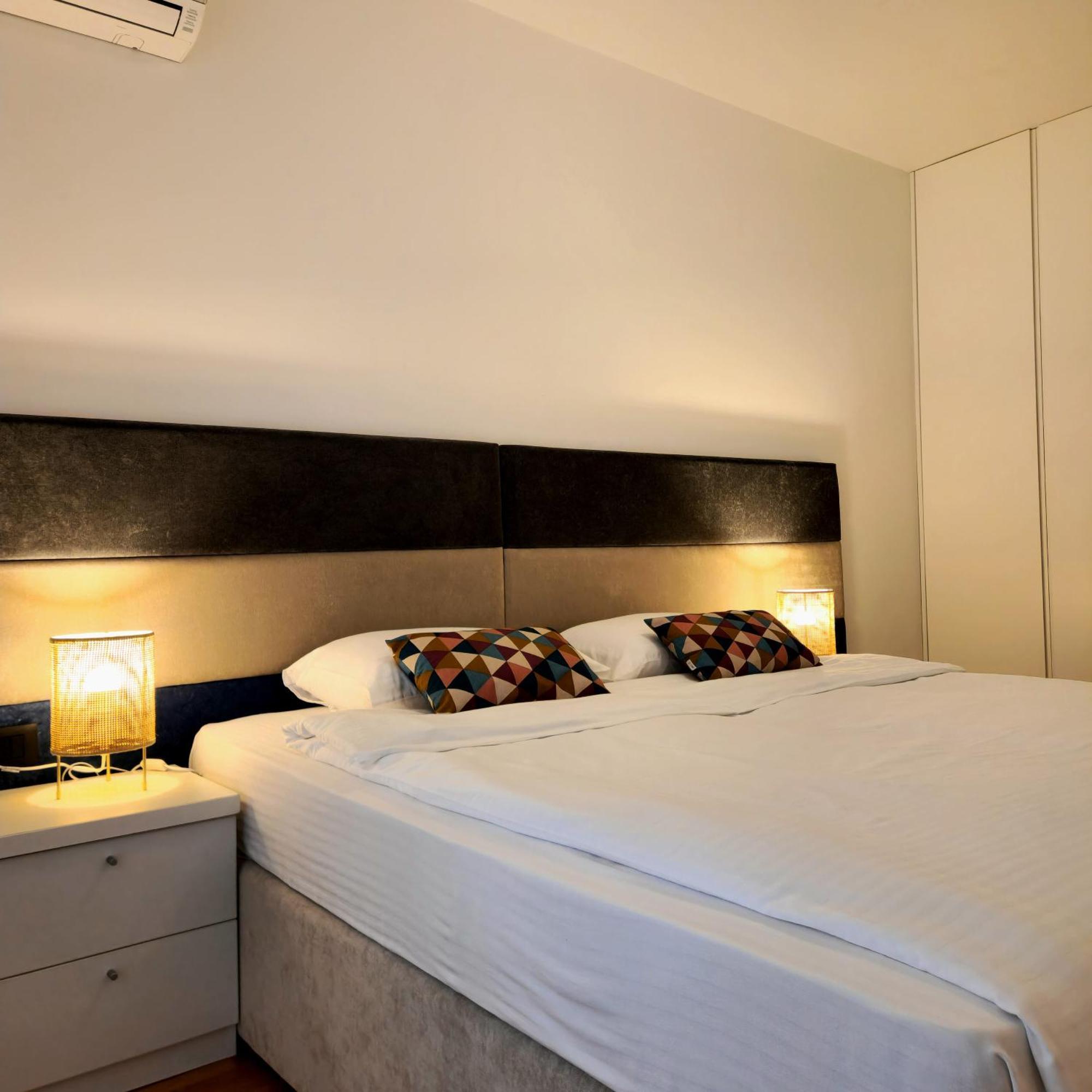 Four Views By The Sea Apartments Будва Екстериор снимка